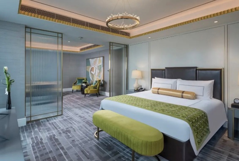 ���Ƶ�ͷ��Ҿ�